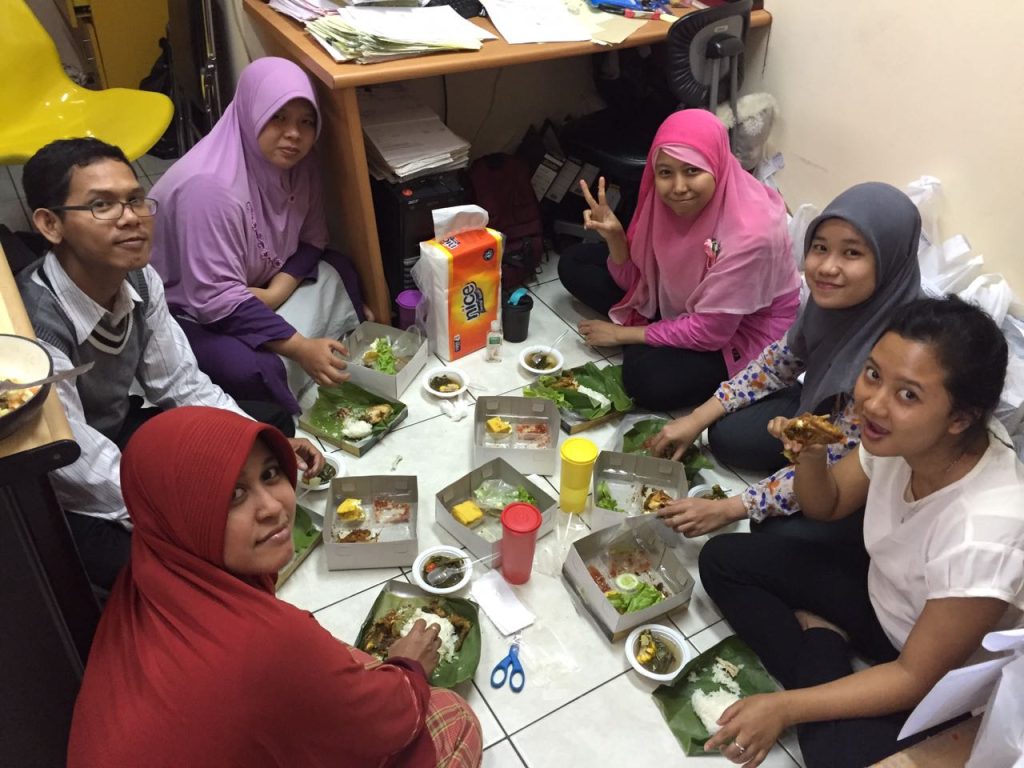 Sign Off Ceremony di PT. Mega Karya Elektrika