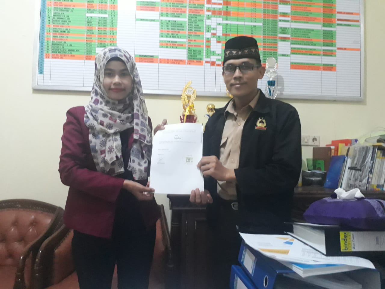  Penandatanganan MOU Imamatek dengan Kepala sekolah SMK Perguruan Rakyat