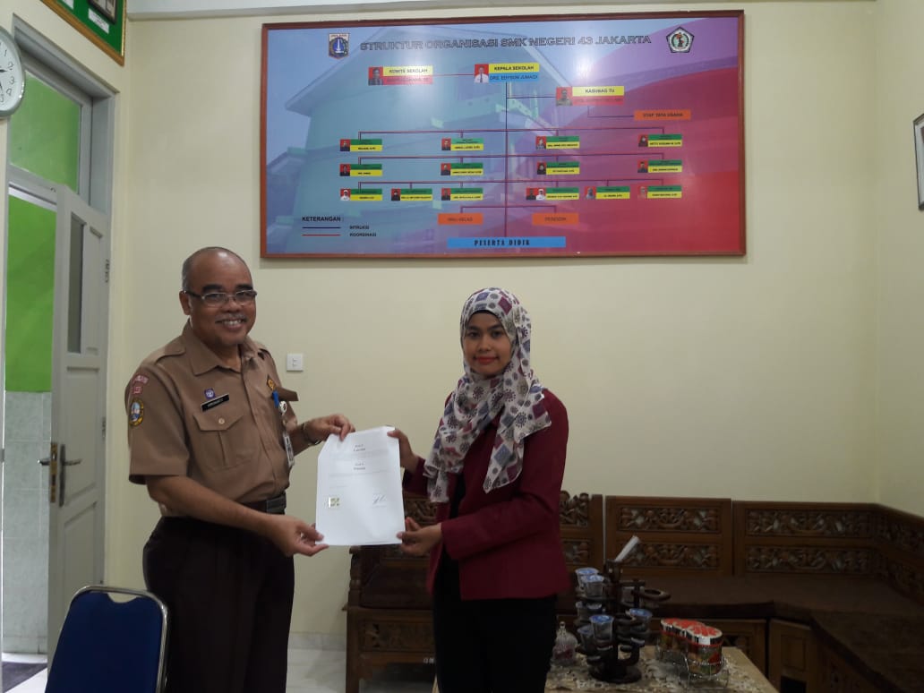  Penandatanganan MOU Imamatek dengan Kepala sekolah SMK Negeri 43 Jakarta